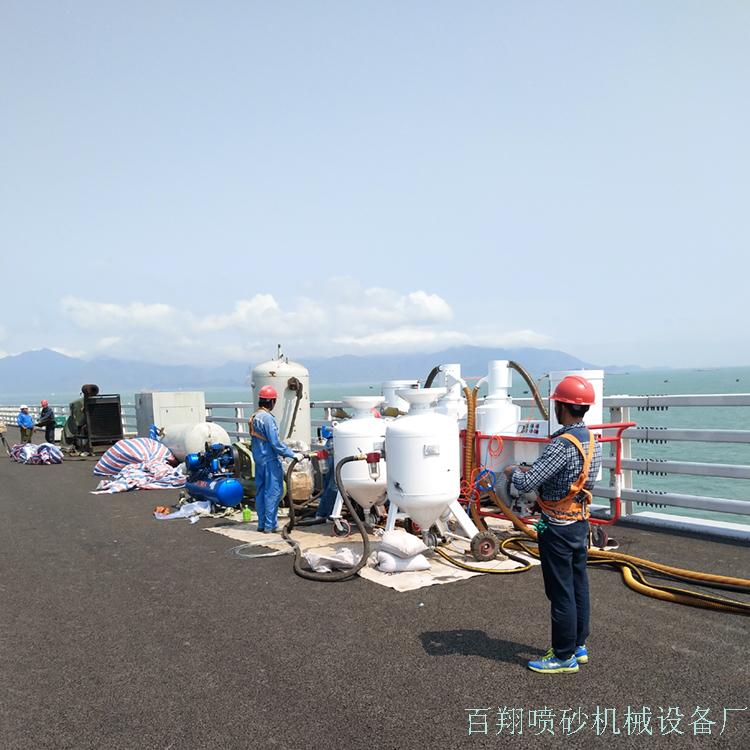 回收循环喷砂机加工现场04.jpg